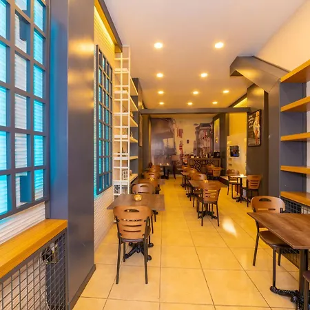 Taximcenterhostel Hostal Estambul